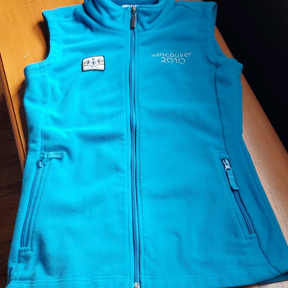 Vancouver 2010 Olympic Volunteers Vest HBC